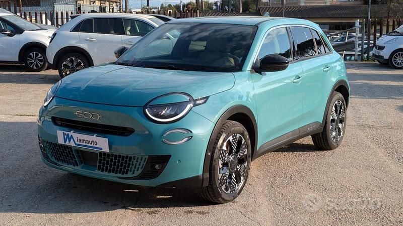Usata Fiat 600 La Prima 110 CV (80 kW) 2025 Azzurro SUV