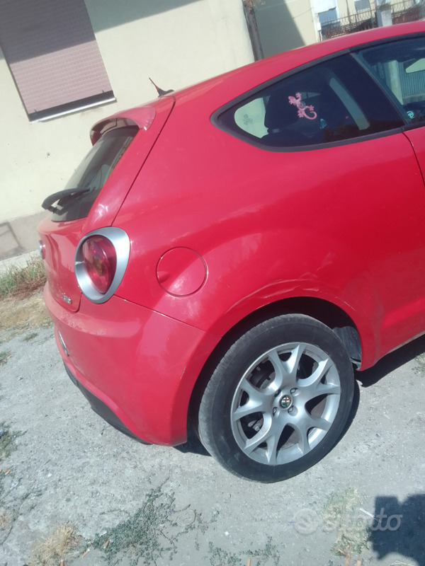 Usato 2009 Alfa Romeo MiTo Benzin (6.000 €)