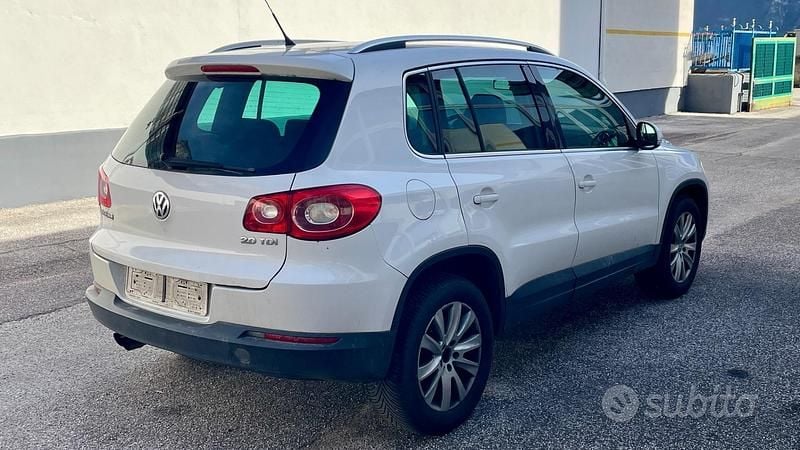 Usata VW Tiguan 140 CV (102 kW) 2008 Bianco SUV