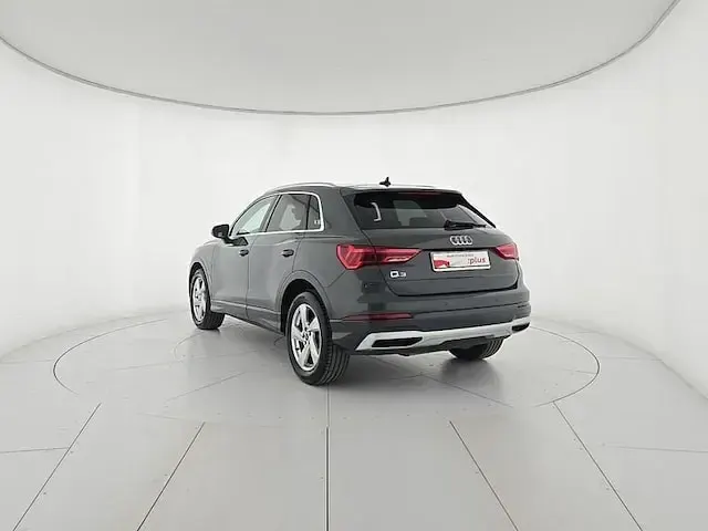 Usata Audi Q3 Advanced 150 CV (110 kW) 2025 Grigio SUV