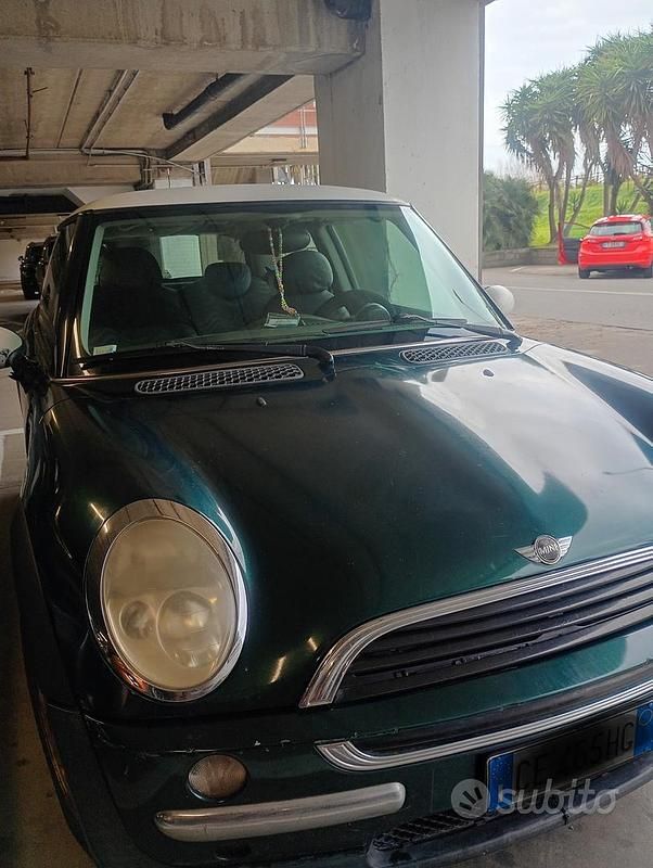 Begagnad Mini Cooper 2003 Grön Halvkombi