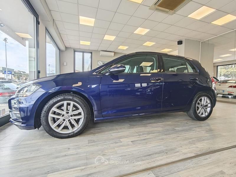 Usata VW Golf VII Business 116 CV (85 kW) 2019 Blu Berlina