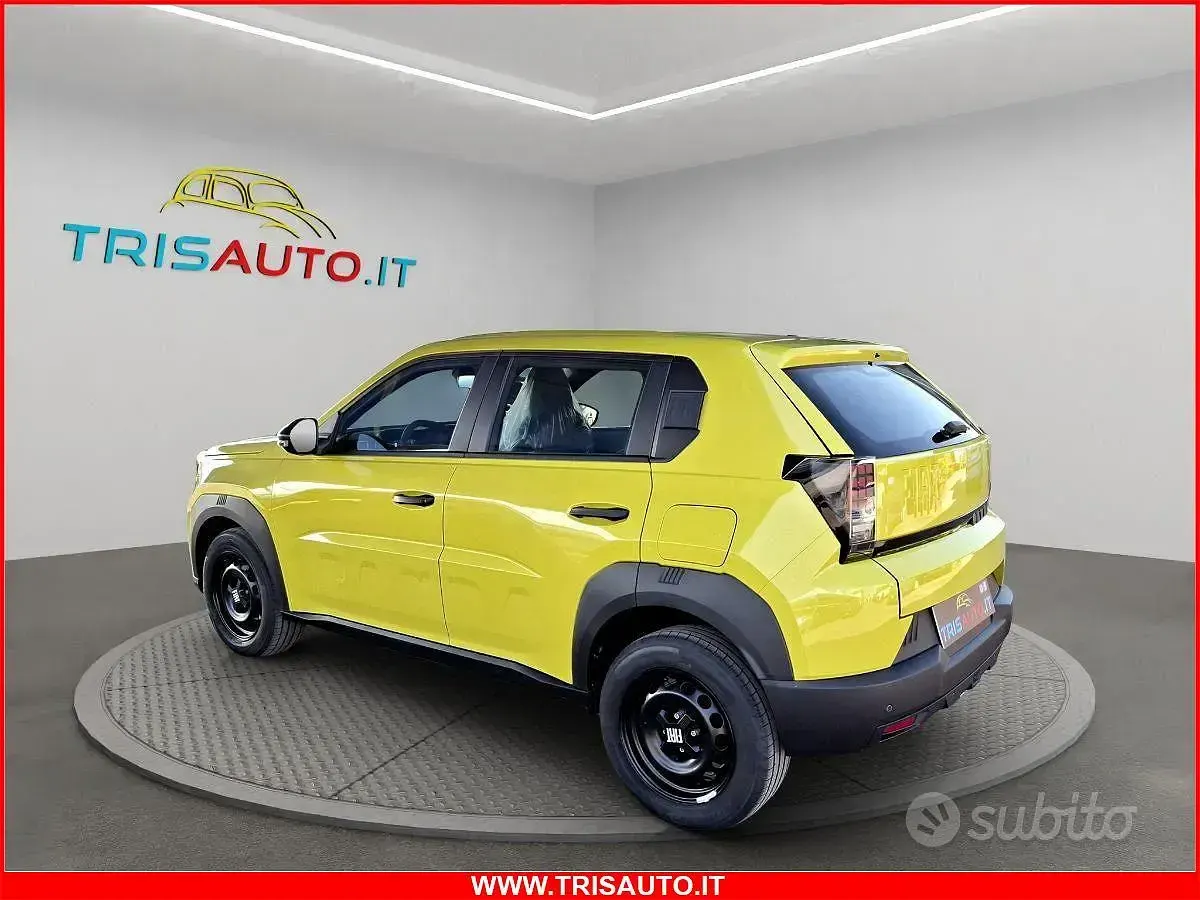 Nuova Fiat Grande Panda Pop 100 CV (73 kW) 2026 Giallo Utilitaria