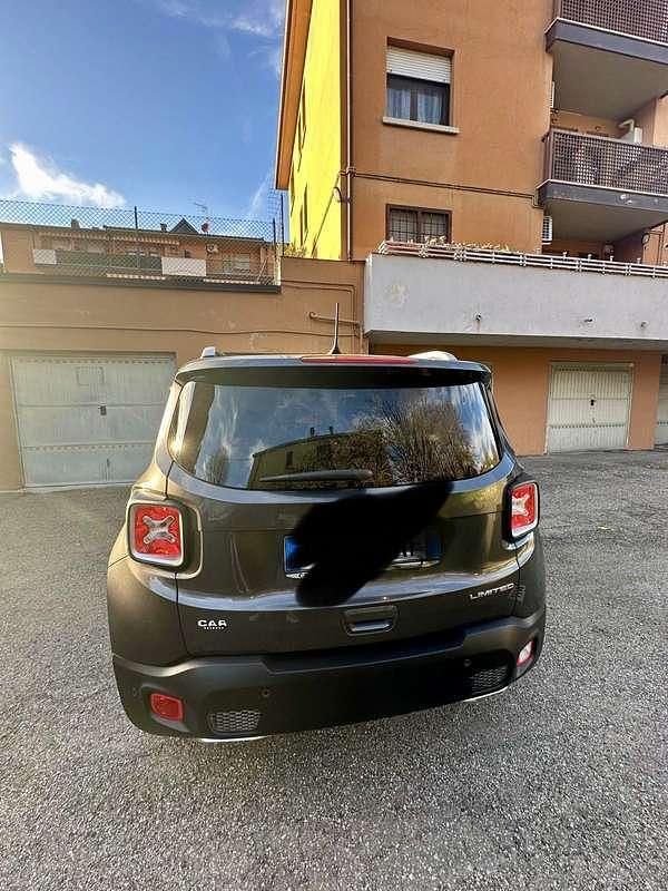 Usata Jeep Renegade Limited 120 CV (88 kW) 2018 SUV