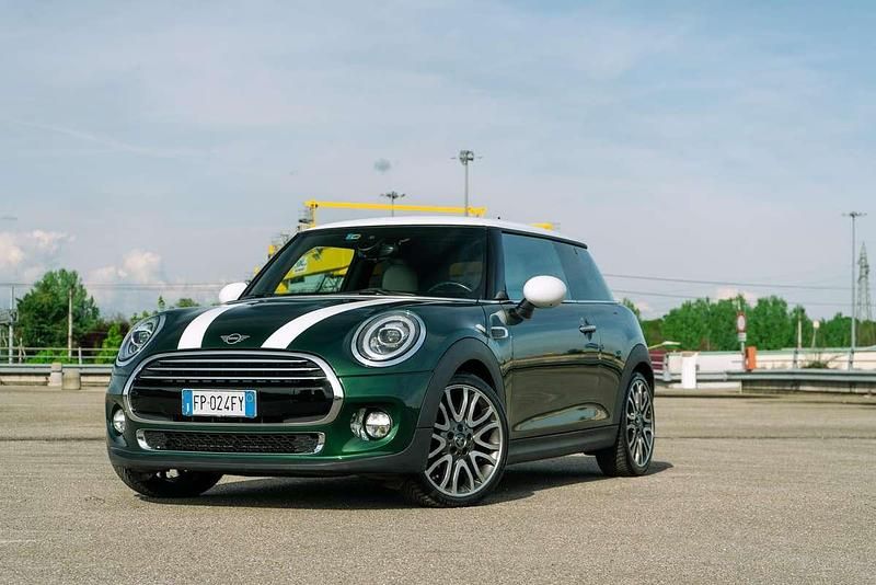 Usata Mini Cooper D Hype 116 CV (85 kW) 2018 Utilitaria