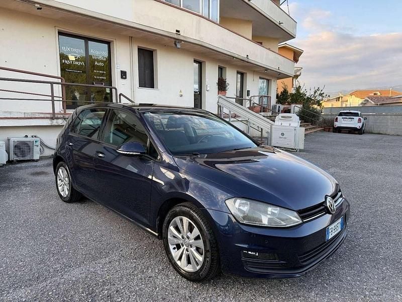 Blu Usata 2016 VW Golf VII Comfortline Tre volumi | 9900 € (Super prezzo) - Immagine 1/4