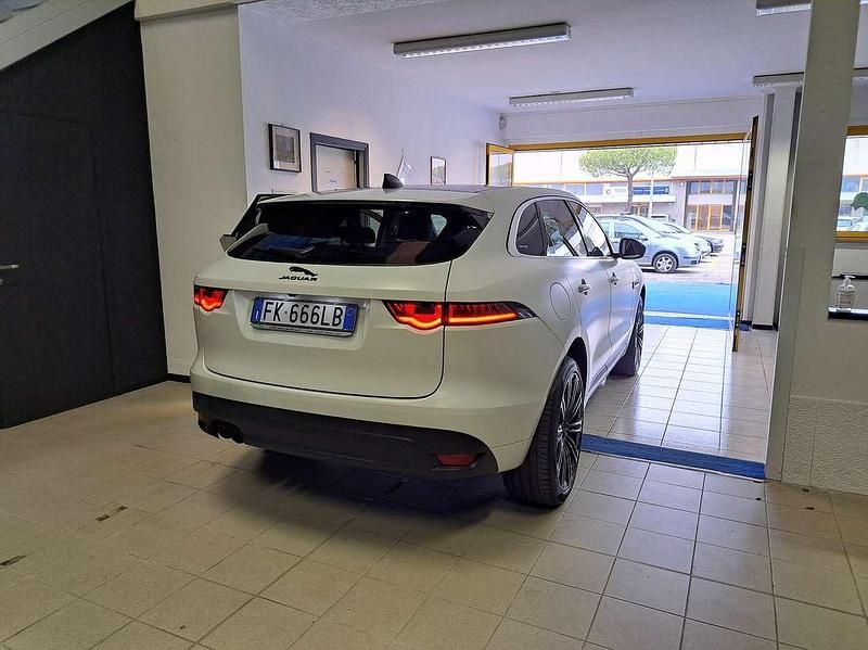 Usata Jaguar F-Pace R-Sport 179 CV (131 kW) 2017 Bianco SUV