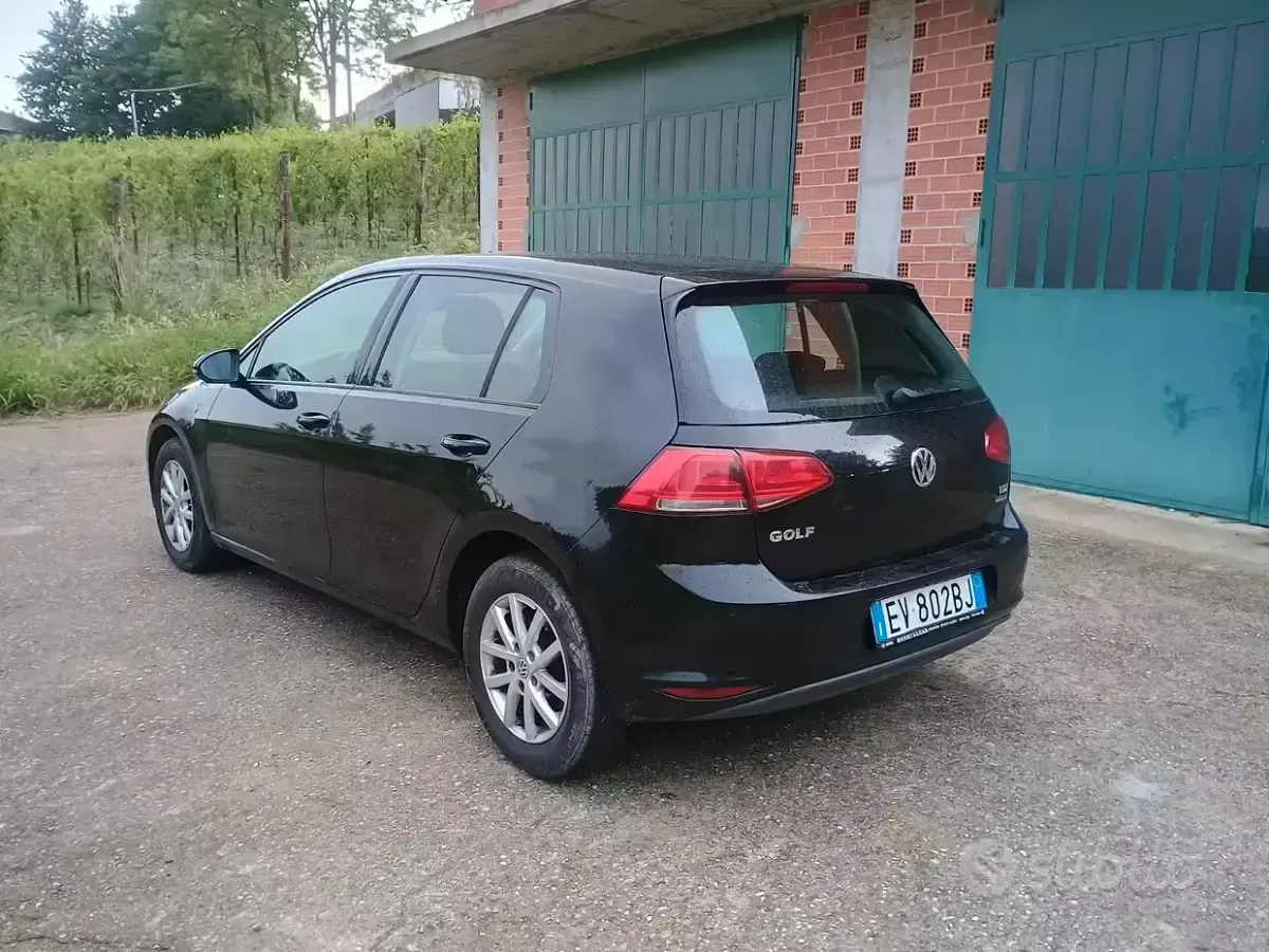 Usata VW Golf VII 90 CV (66 kW) 2014 Berlina
