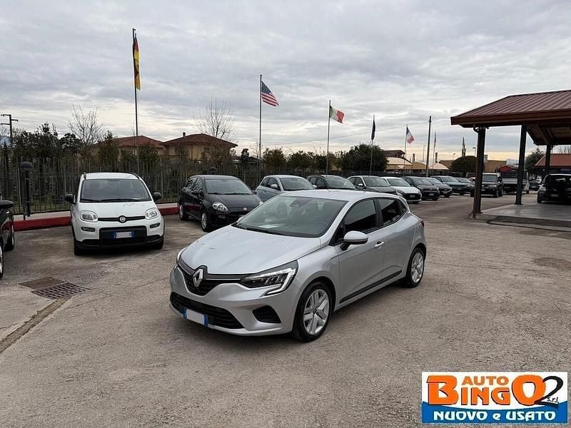 Usata Renault Clio V Life 100 CV (73 kW) 2022 Argento Berlina