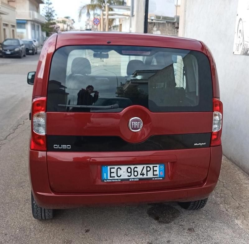 Usata Fiat Qubo Dynamic 75 CV (55 kW) 2010 Rosso Monovolume