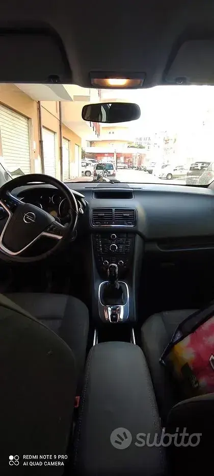Usata Opel Meriva 95 CV (69 kW) 2011 Bianco Monovolume
