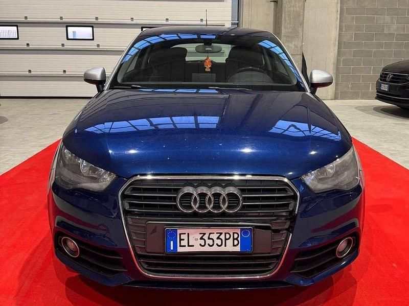 Usata Audi A1 Ambition 86 CV (63 kW) 2012 Blu Utilitaria