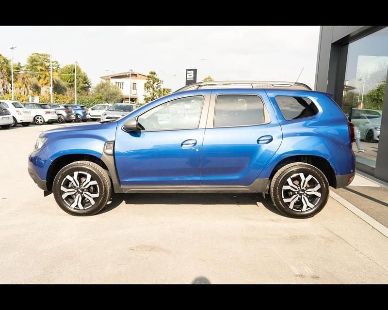Usado Dacia Duster Lauréate 100 CV (73 kW) 2023 Azul SUV