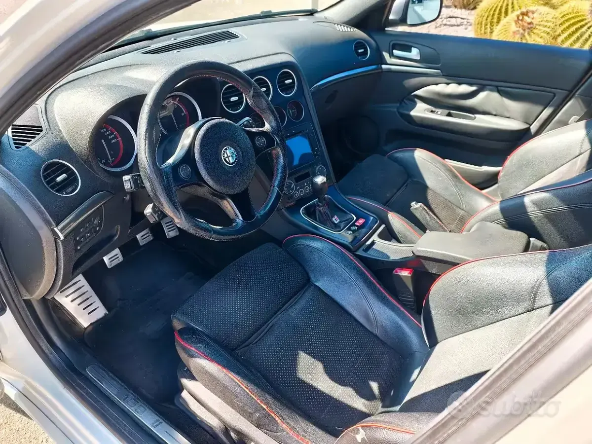 Usata Alfa Romeo 159 Turismo 170 CV (125 kW) 2011 Bianco Station wagon