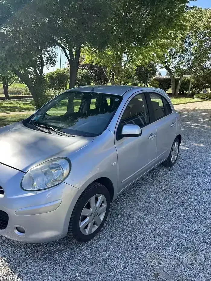 Usata Nissan Micra Acenta 80 CV (58 kW) 2012 Grigio Utilitaria