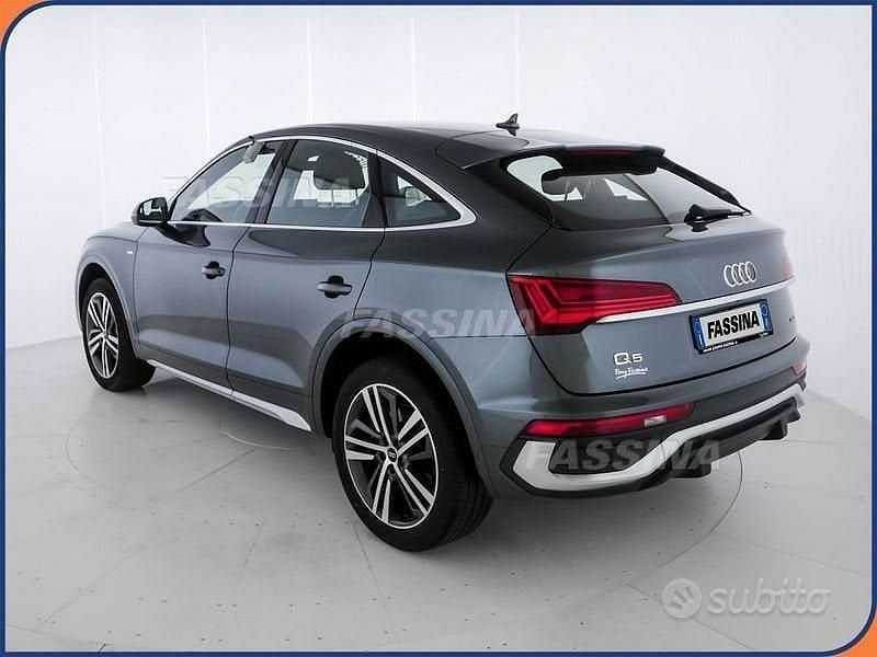 Usata Audi Q5 S-line plus 204 CV (150 kW) 2023 Grigio SUV