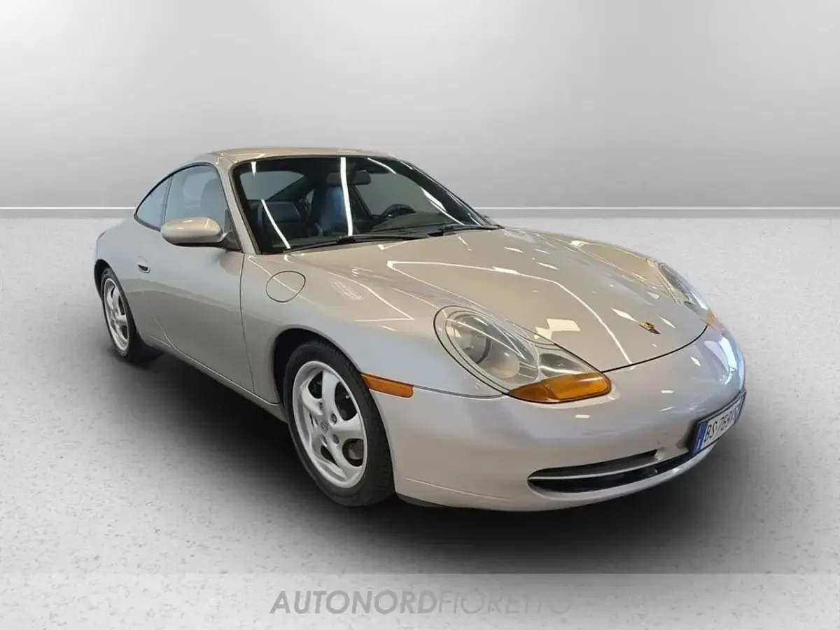 Usata Porsche 911 Carrera 300 CV (220 kW) 1998 Grigio Coupé