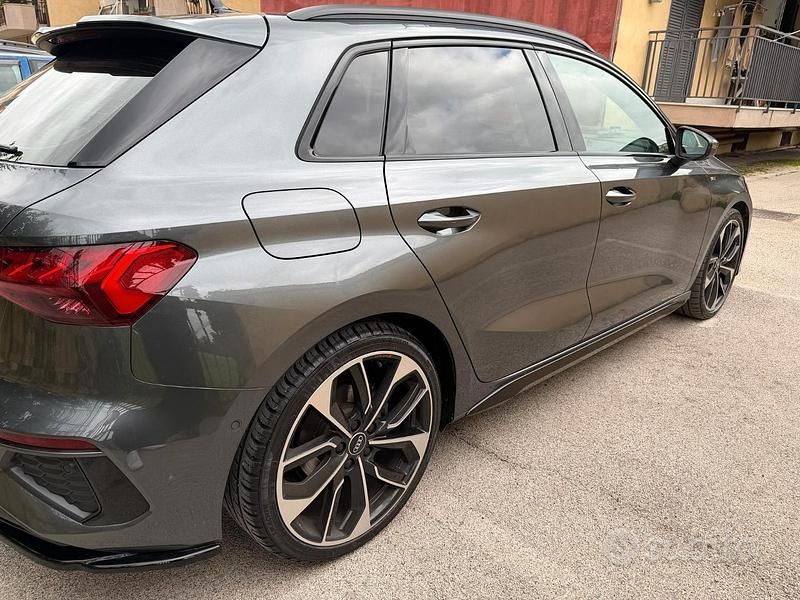Usata Audi A3 S-Line 150 CV (110 kW) 2023 Grigio Berlina