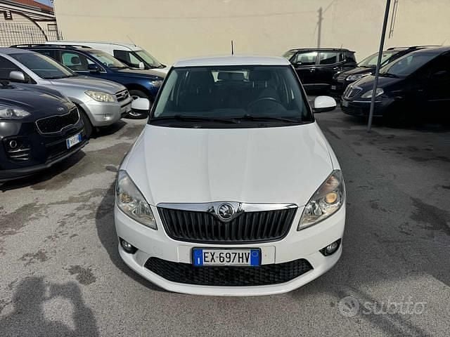 Usata Skoda Fabia 70 CV (51 kW) 2014 Bianco Berlina