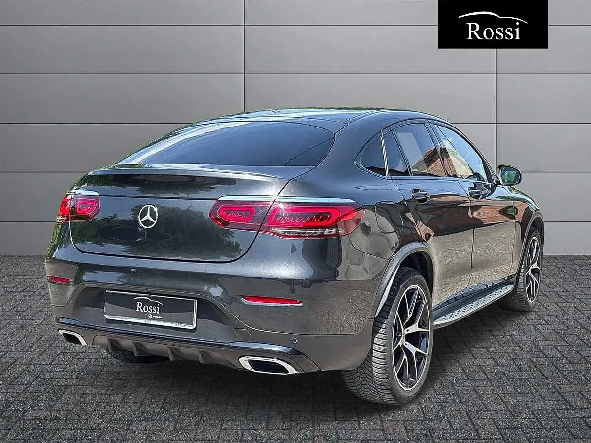 Usata Mercedes GLC220 Edition 195 CV (143 kW) 2023 Grigio scuro metallizzato SUV