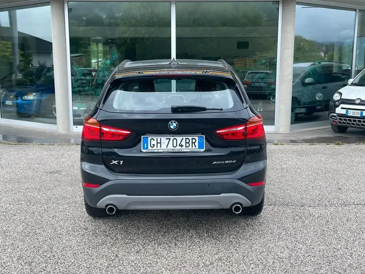 Usata BMW X1 190 CV (139 kW) 2018 Nero SUV