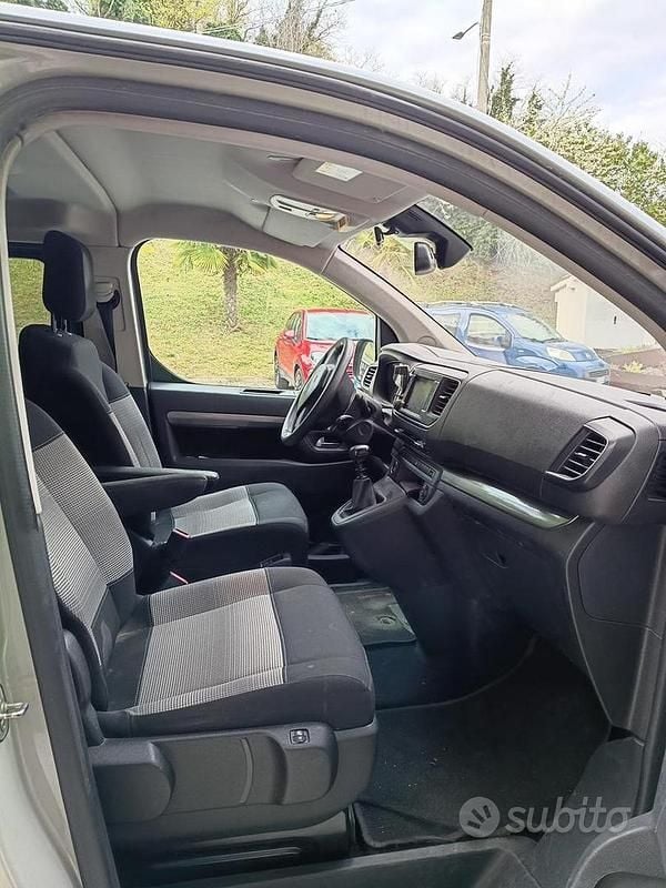 Usata Citroën Spacetourer 144 CV (105 kW) 2021 Grigio Monovolume