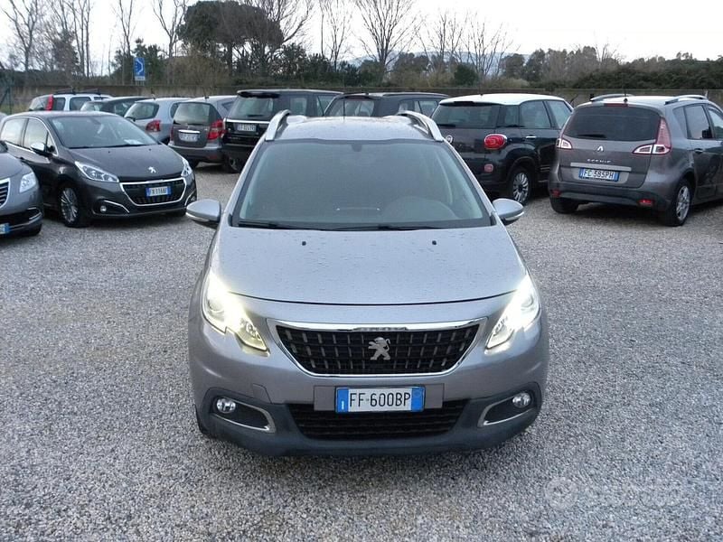 Usata Peugeot 2008 75 CV (55 kW) 2016 Grigio SUV