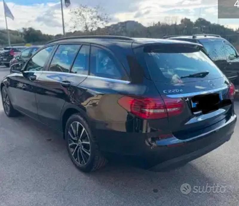 Usata Mercedes C220 Business 194 CV (142 kW) 2018 Nero Station wagon