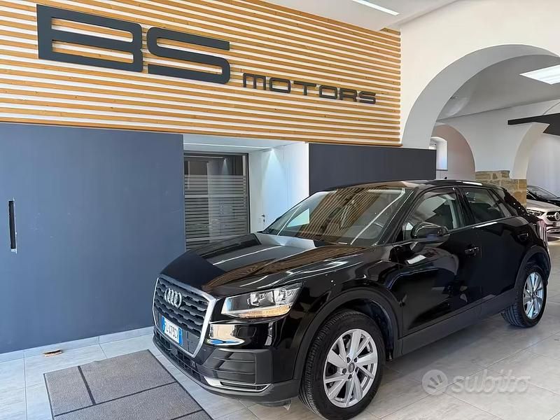 Begagnad Audi Q2 116 HK (85 kW) 2017 Svart SUV