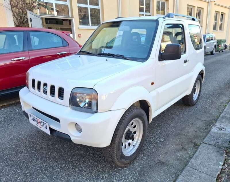 Usata Suzuki Jimny 82 CV (60 kW) 2003 Bianco SUV