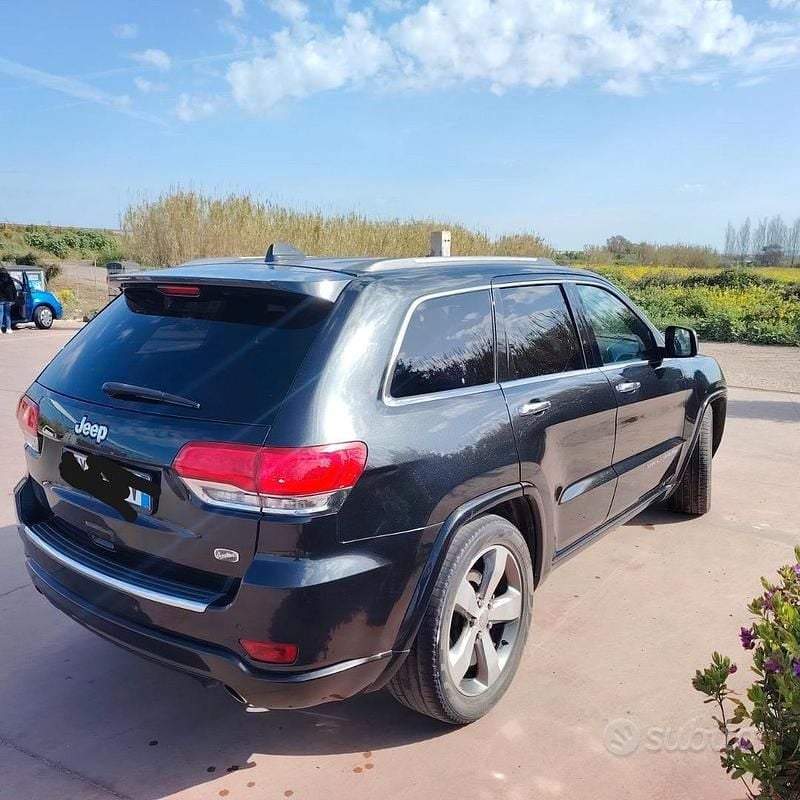 Usata Jeep Grand Cherokee Overland 250 CV (183 kW) 2014 Nero SUV