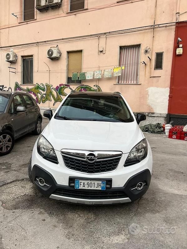 Usata Opel Mokka 140 CV (102 kW) 2015 Bianco SUV