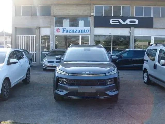 Nuova EVO Evo 7 174 CV (127 kW) 2026 Grigio SUV