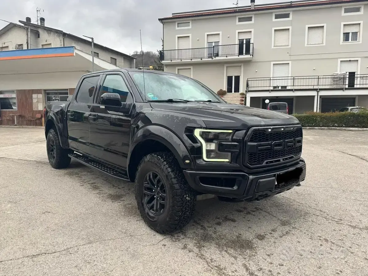 Usata Ford Ranger Raptor 457 CV (336 kW) 2018 Nero Pick-up