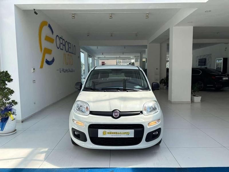 Usata Fiat Panda S 70 CV (51 kW) 2022 Bianco metallizzato Utilitaria