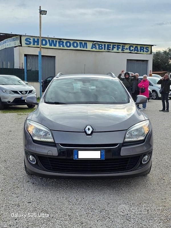 Usata Renault Mégane GrandTour 110 CV (80 kW) 2013 Grigio Station wagon