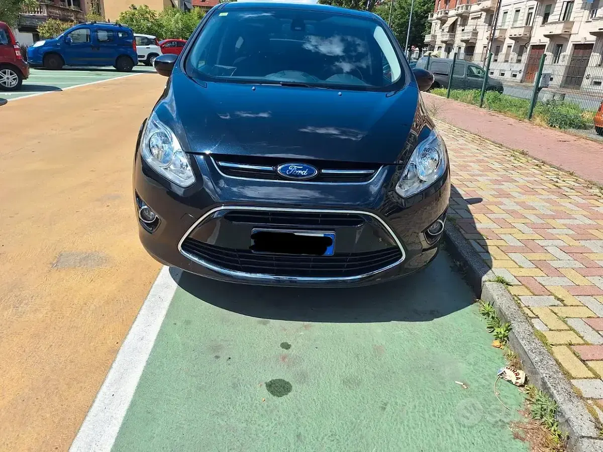 Usata Ford C-MAX Titanium 116 CV (85 kW) 2012 Nero Monovolume
