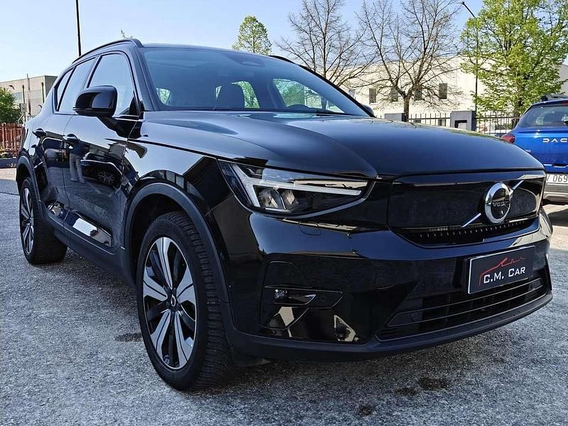 Usata Volvo XC40 Ultimate 80 kW (109 CV) 2023 Nero SUV