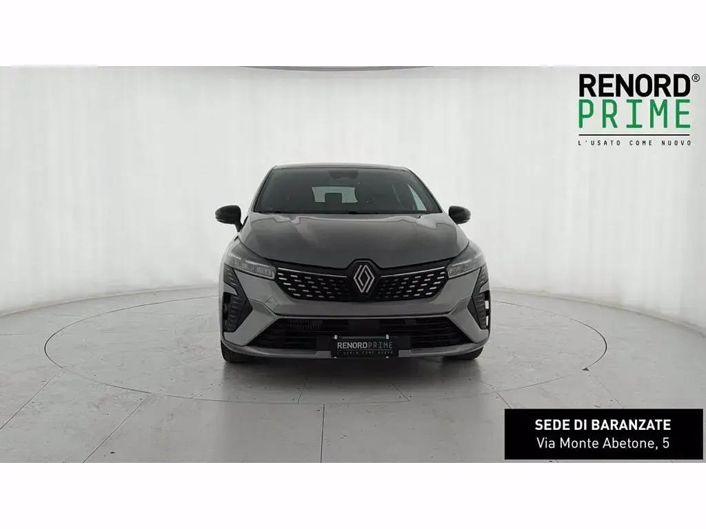Usata Renault Clio Techno 91 CV (66 kW) 2025 Ceramic grey Utilitaria