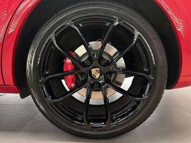 Usata Porsche Cayenne Coupe Sport 460 CV (338 kW) 2020 Rosso Coupé