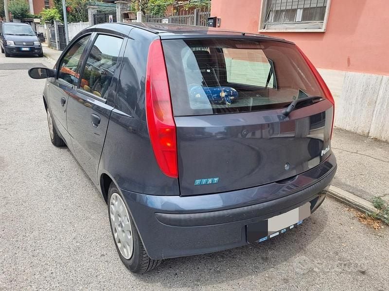 Usata Fiat Punto 2001 Utilitaria