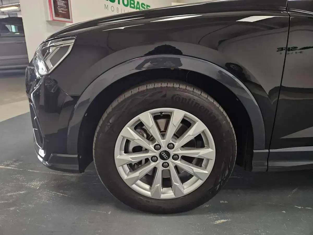 Usata Audi Q3 Business Plus 190 CV (139 kW) 2024 Nero SUV