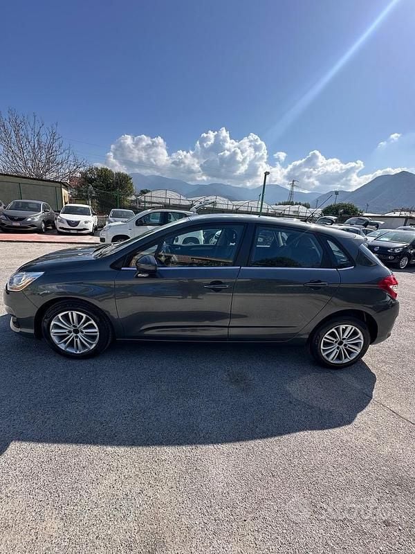 Usata Citroën C4 Exclusive 114 CV (83 kW) 2014 Grigio Berlina