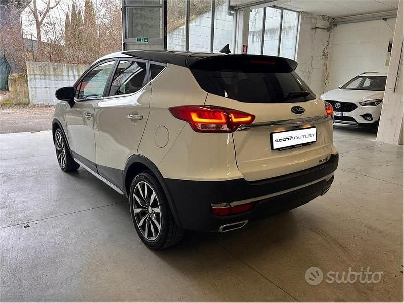 Gebraucht EVO Evo 4 115 PS (84 kW) 2022 Weiß SUV