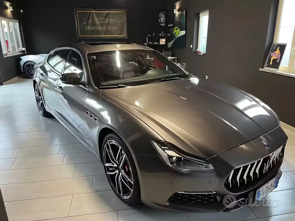 Usata Maserati Quattroporte GranLusso 430 CV (316 kW) 2018 Grigio Berlina