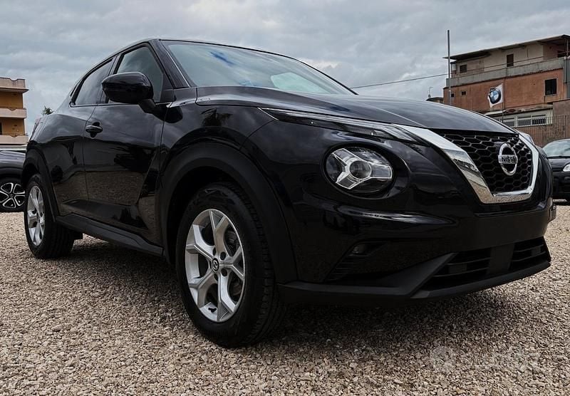 Usata Nissan Juke N-Connecta 114 CV (83 kW) 2021 Nero SUV