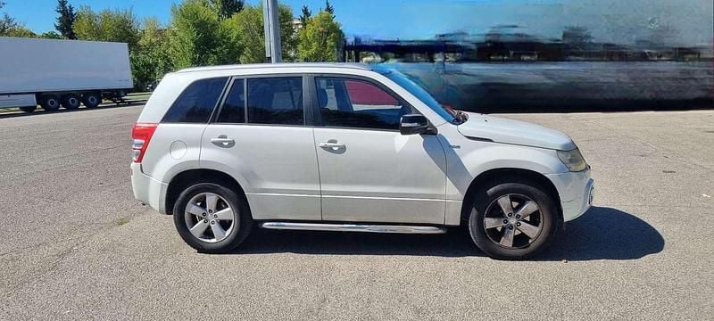 Usata Suzuki Grand Vitara 129 CV (94 kW) 2012 SUV