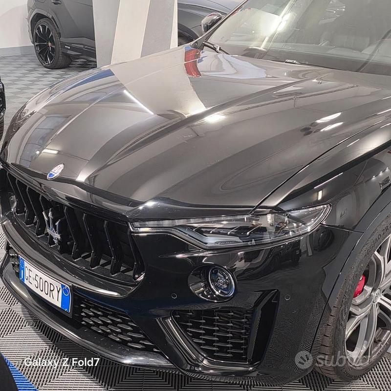 Usata Maserati GranSport 350 CV (257 kW) 2021 Nero Station wagon