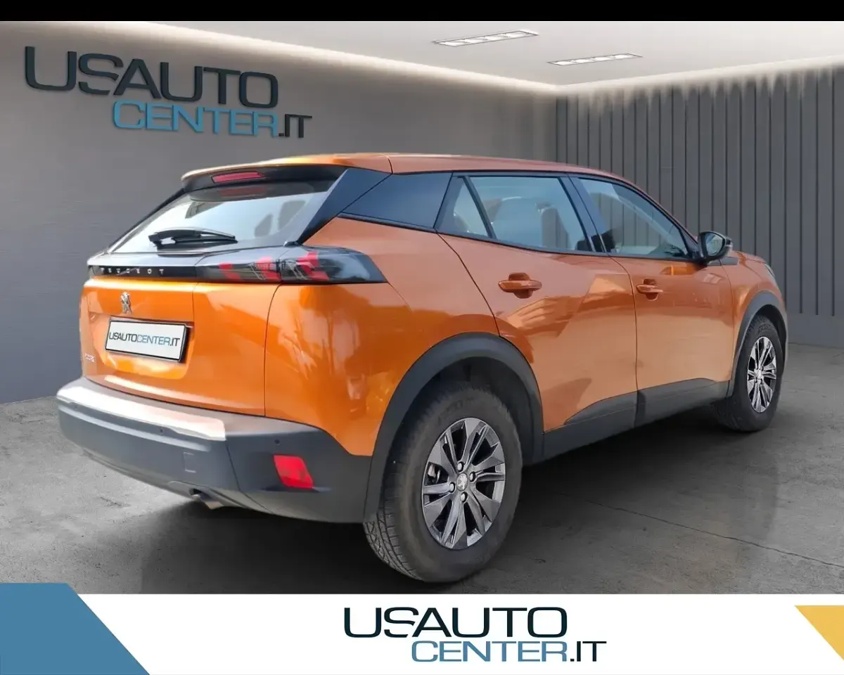 Usata Peugeot 2008 Active 130 CV (95 kW) 2021 SUV