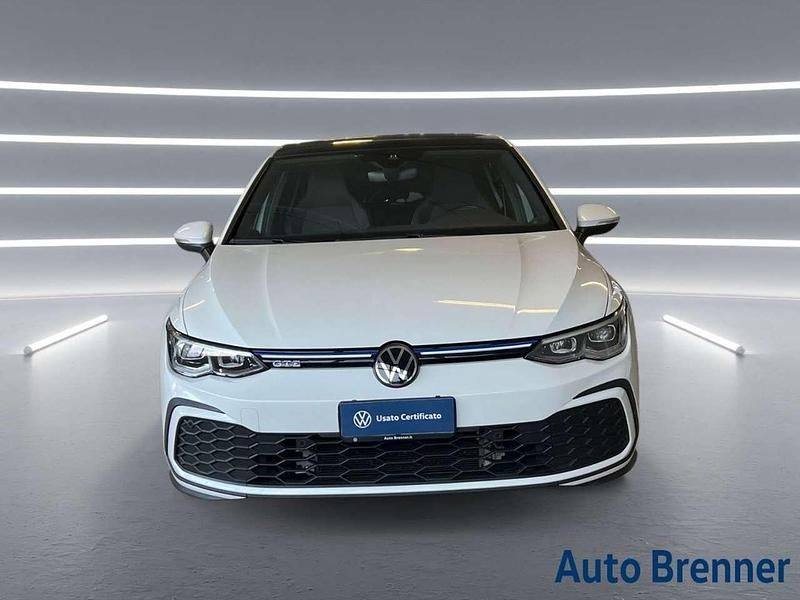 Usata VW Golf VIII GTE 245 CV (180 kW) 2021 Oryx white Berlina